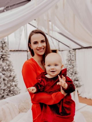 Tenhle rok byl náročný i nádherný zároveň… plný změn, emocí a tichých momentů, které zůstávají v srdci. A právě díky vám...